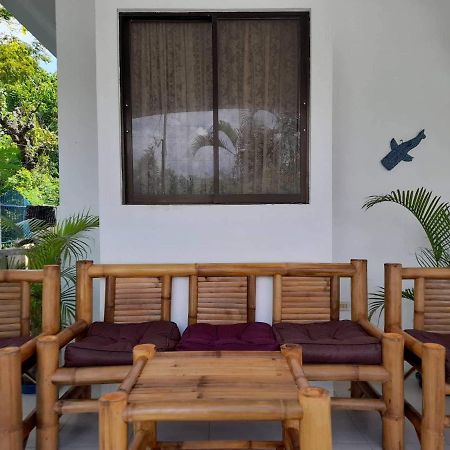 Beth'S Villa Moalboal Exterior foto