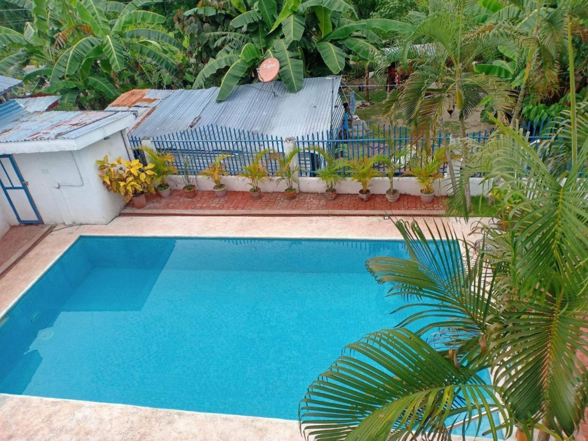Beth'S Villa Moalboal Exterior foto